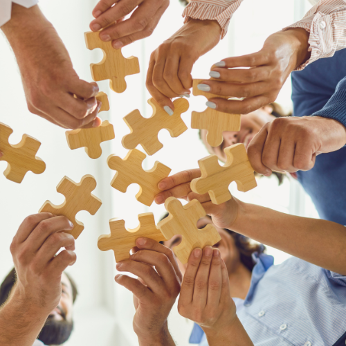 Organisme de formation clés puzzle collaborateur